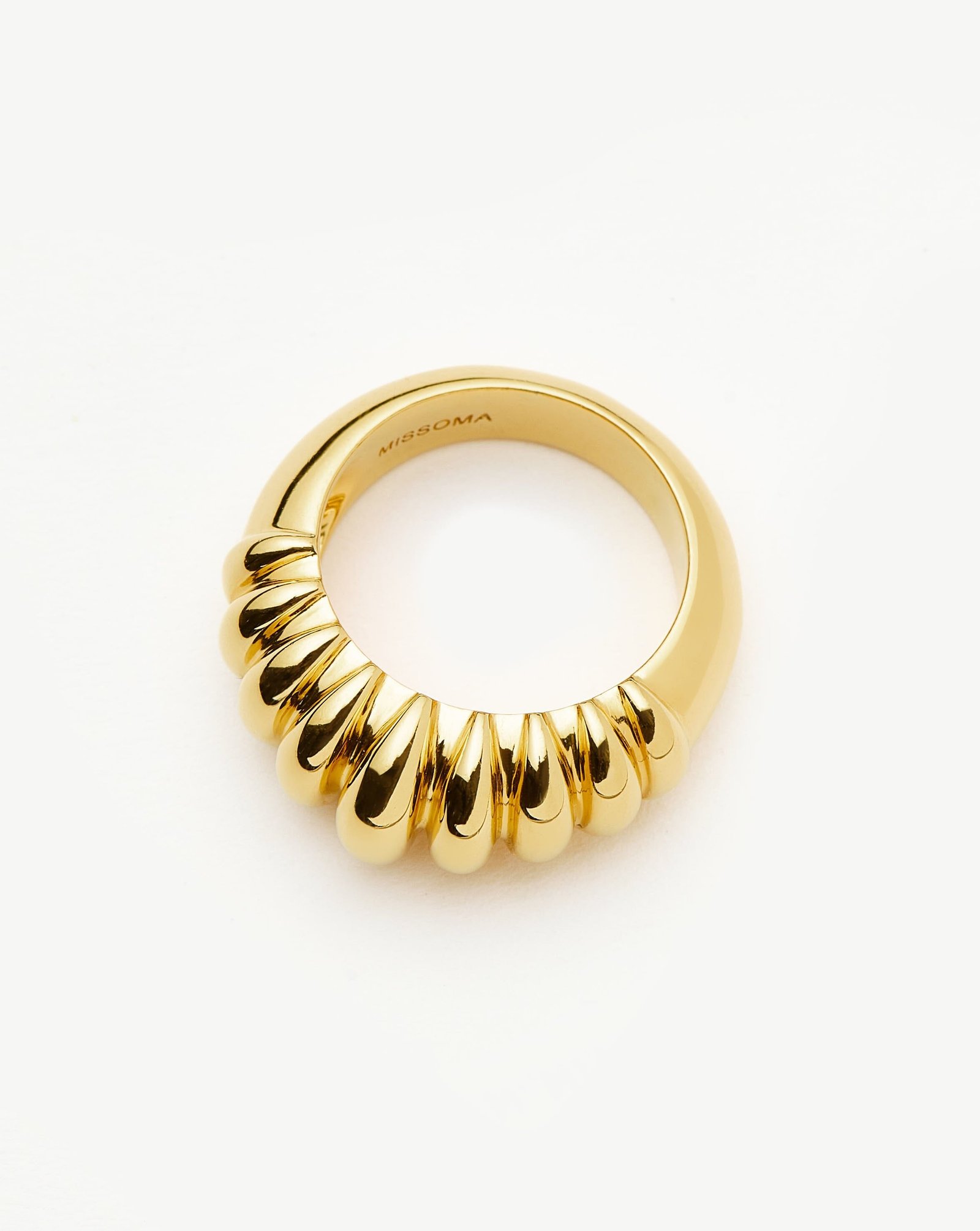 claw-ridge-ring-18ct-gold-plated-rings-missoma-965956