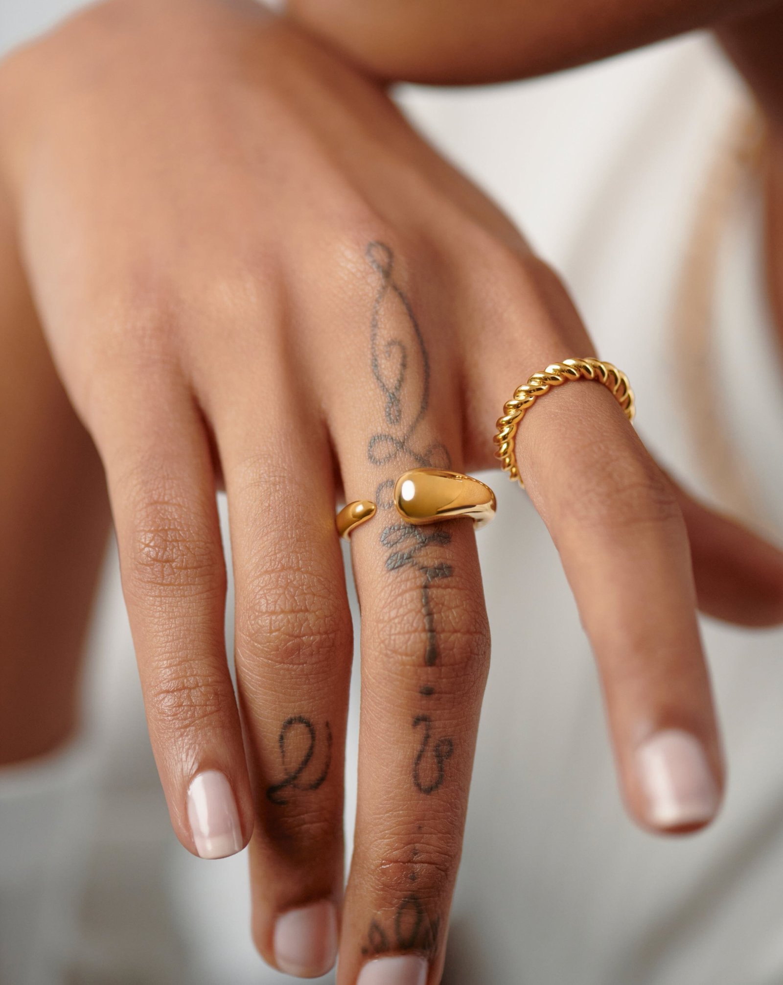lasso-ring-18ct-gold-plated-vermeil-rings-missoma-664756