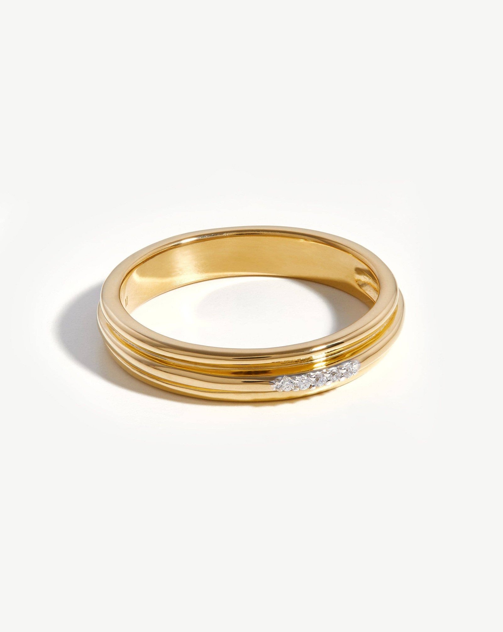 lucy-williams-pave-ridge-ring-18ct-gold-plated-vermeilcubic-zirconia-rings-missoma-101553