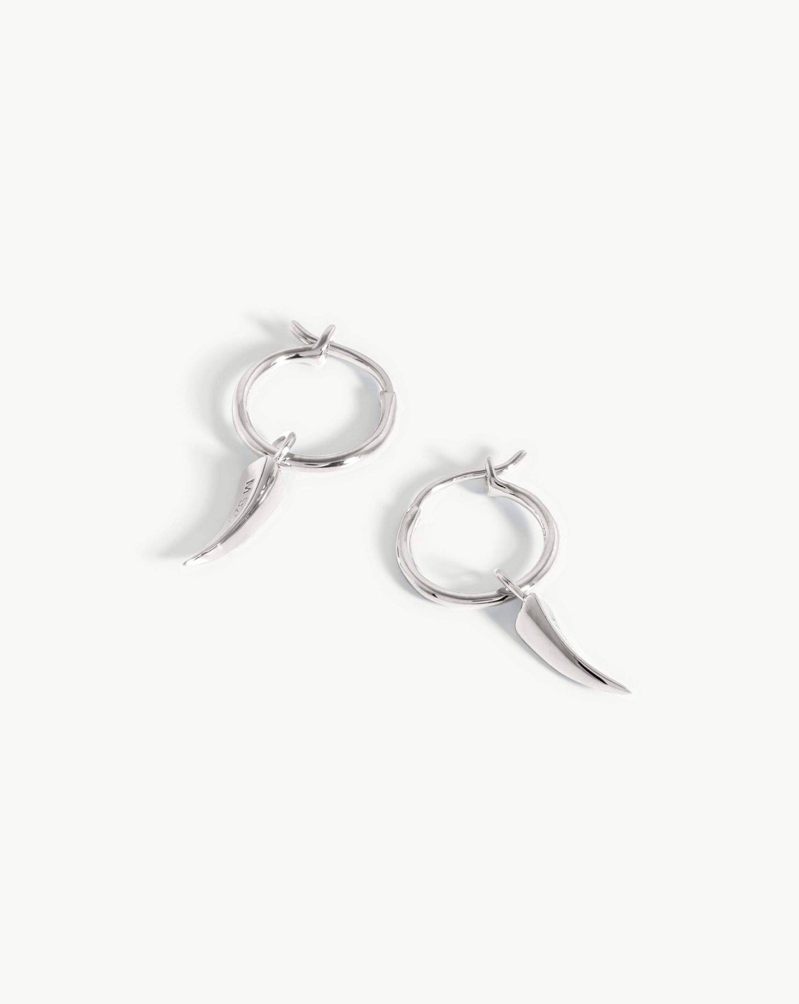 mini-claw-charm-hoop-earrings-earrings-missoma-179020.jpg